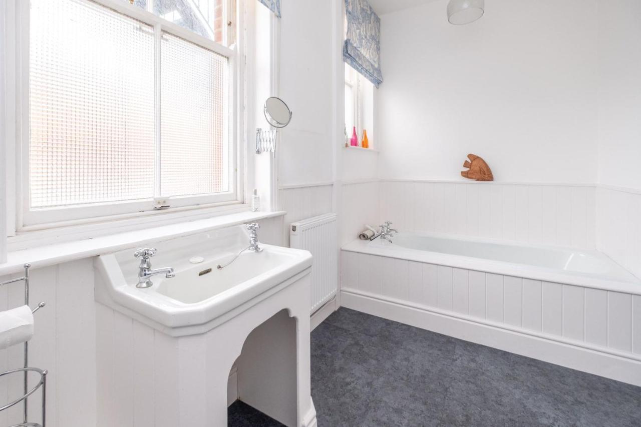 Stoney Beach - Aldeburgh Coastal Cottages Екстер'єр фото